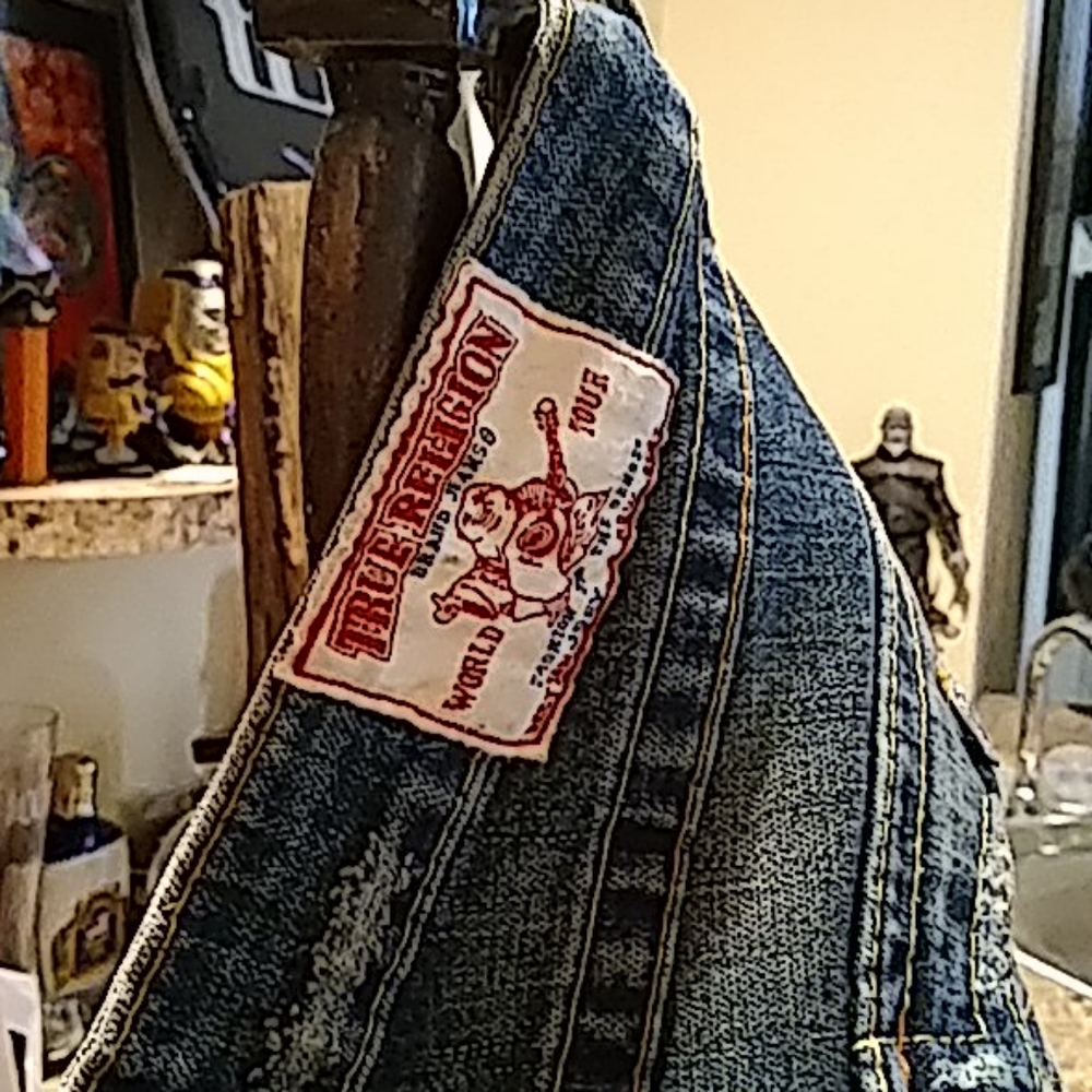 True Religion sz27 PETITE inseam